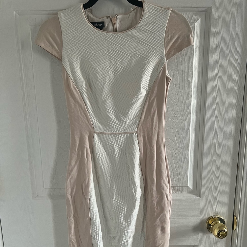 Bebe XS pink and white knee length dress